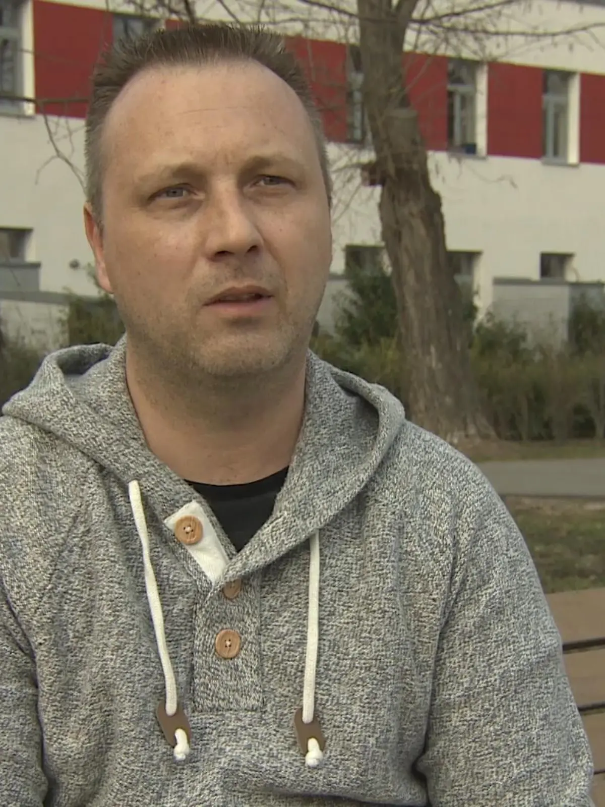 Bild zu: "Das ändert sich für Adoptivfamilien"