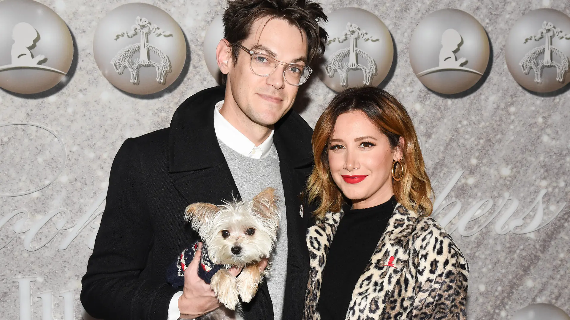  07 December 2019 - Hollywood, California - Christopher French and Ashley Tisdale. Brooks Brothers Host Annual Holiday Celebration in West Hollywood to Benefit St. Jude. Photo Credit: Billy Bennight/AdMedia 248456 2019-12-07 California West Hollywood Etats-Unis PUBLICATIONxINxGERxAUTxONLY Copyright: xAdMediax STAR_248456_074