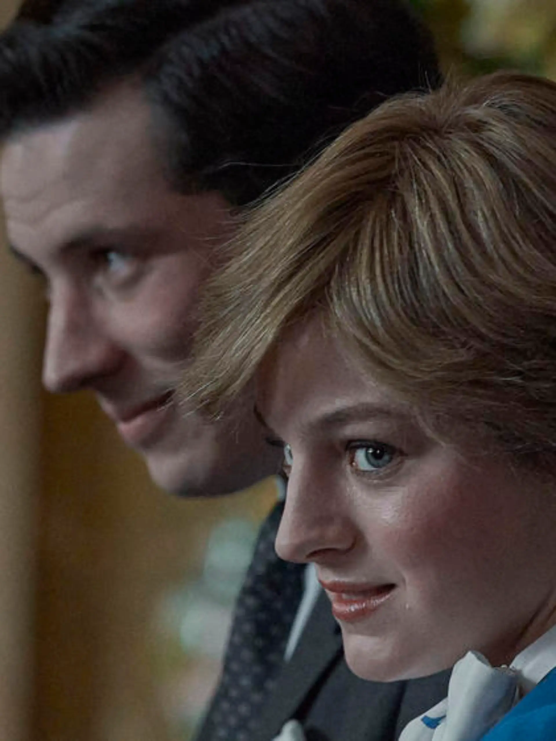 Prinz Charles (Josh O'Connor) und Diana (Emma Corrin) in der vierten Staffel der Netflix-Serie "The Crown".