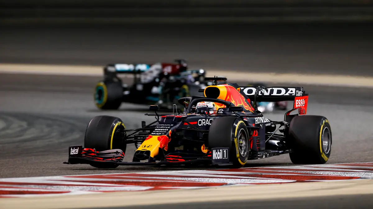  33 Max Verstappen NED, Red Bull Racing, F1 Grand Prix of Bahrain at Bahrain International Circuit on March 28, 2021 in Sakhir, Bahrain. Photo by HOCH ZWEI Sakhir Bahrain *** 33 Max Verstappen NED, Red Bull Racing , F1 Grand Prix of Bahrain at Bahrain International Circuit on March 28, 2021 in Sakhir, Bahrain Photo by HOCH ZWEI Sakhir Bahrain