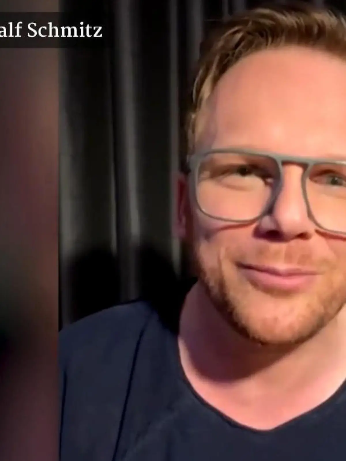 Comedian Ralf Schmitz bedankt sich bei seinen Fans