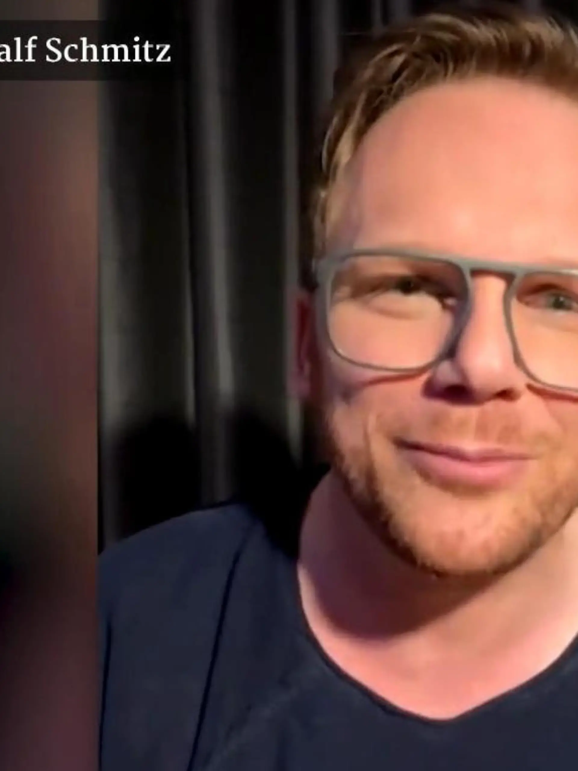 Comedian Ralf Schmitz bedankt sich bei seinen Fans