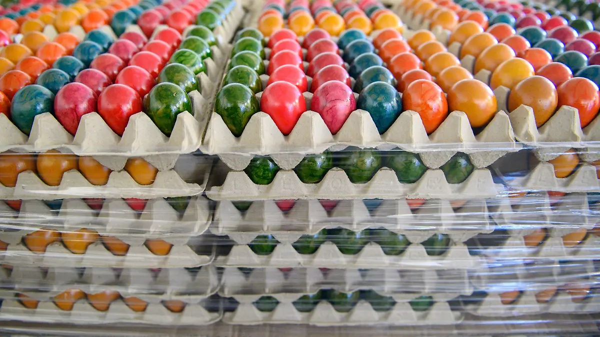 An den Eierpreisen dürfte sich für die Verbraucher so schnell nichts ändern. (Archivbild)