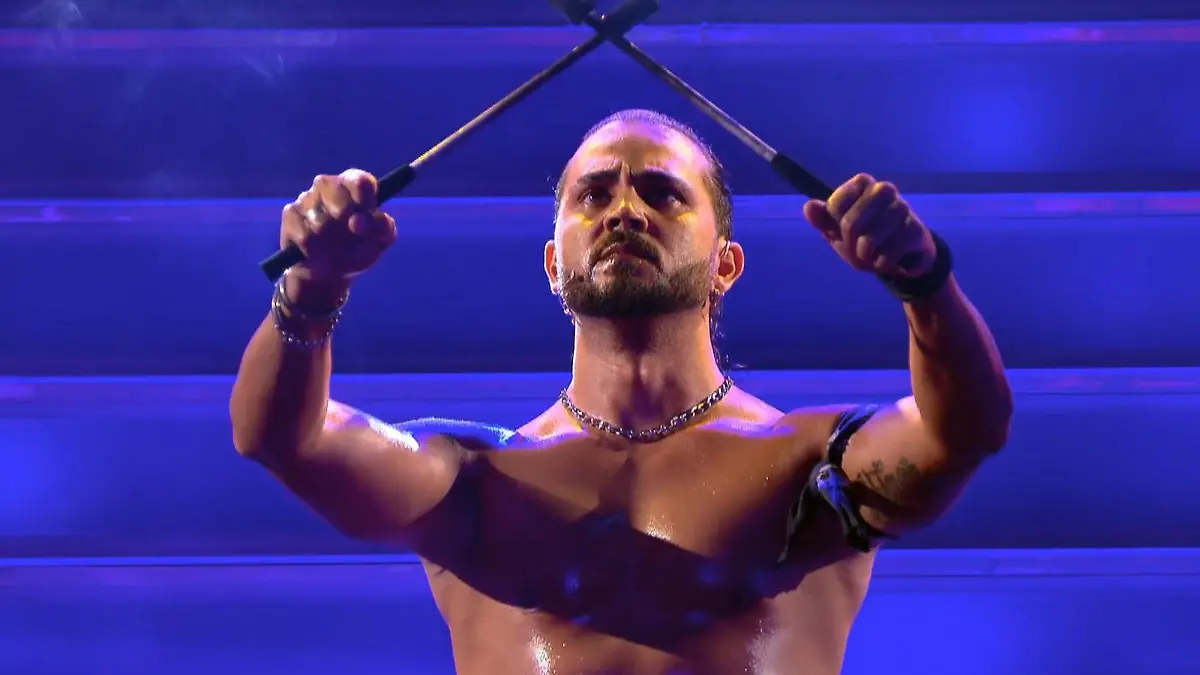 Lexis "Aquaman" Christian spielt mit dem Feuer "Take Me Out - Die zweite Chance": Heiße Nummer