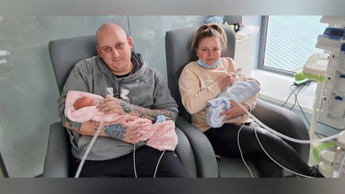 "Neve war wirklich ein winziges Baby und die Ärzte sagten, sie würde es nicht schaffen", erzählen ihre Eltern Laura Hough und Chris Carey der Zeitung Liverpool Echo.