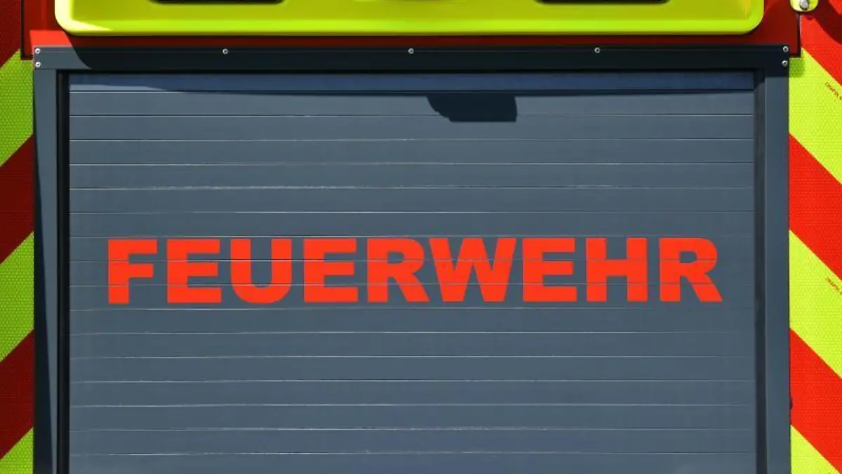 Schriftzug "Feuerwehr"