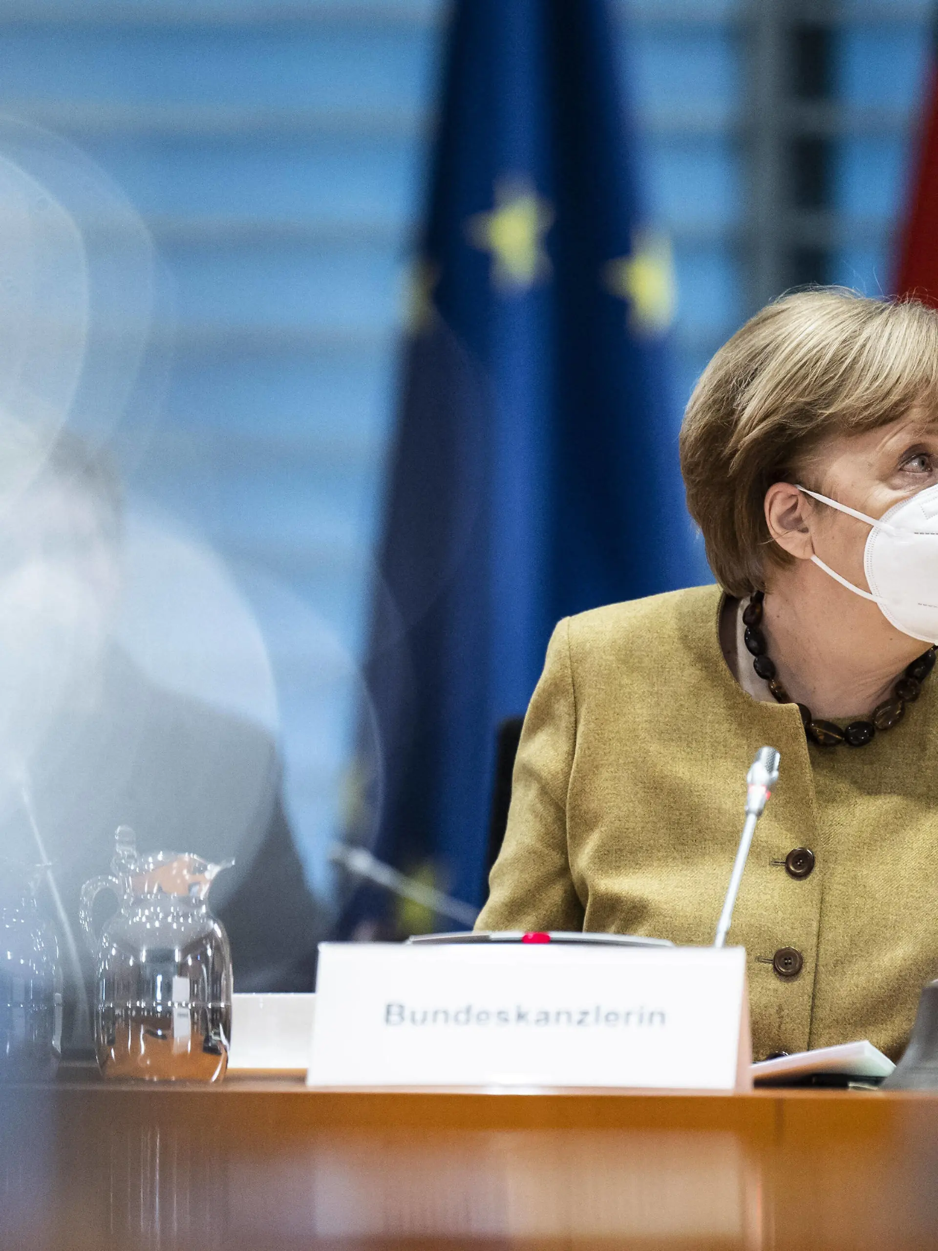  Angela Merkel, Bundeskanzlerin, aufgenommen vor Beginn der woechentlichen Sitzung des Kabinetts in Berlin, 17.03.2021. Berlin Deutschland *** Angela Merkel, German Chancellor, photographed before the start of the weekly meeting of the cabinet in Berlin, 17 03 2021 Berlin Germany Copyright: xFlorianxGaertner/photothek.dex