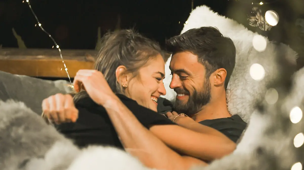 Mimi und Niko verbringen in der fünften Bachelor-Woche eine Nacht zusammen.