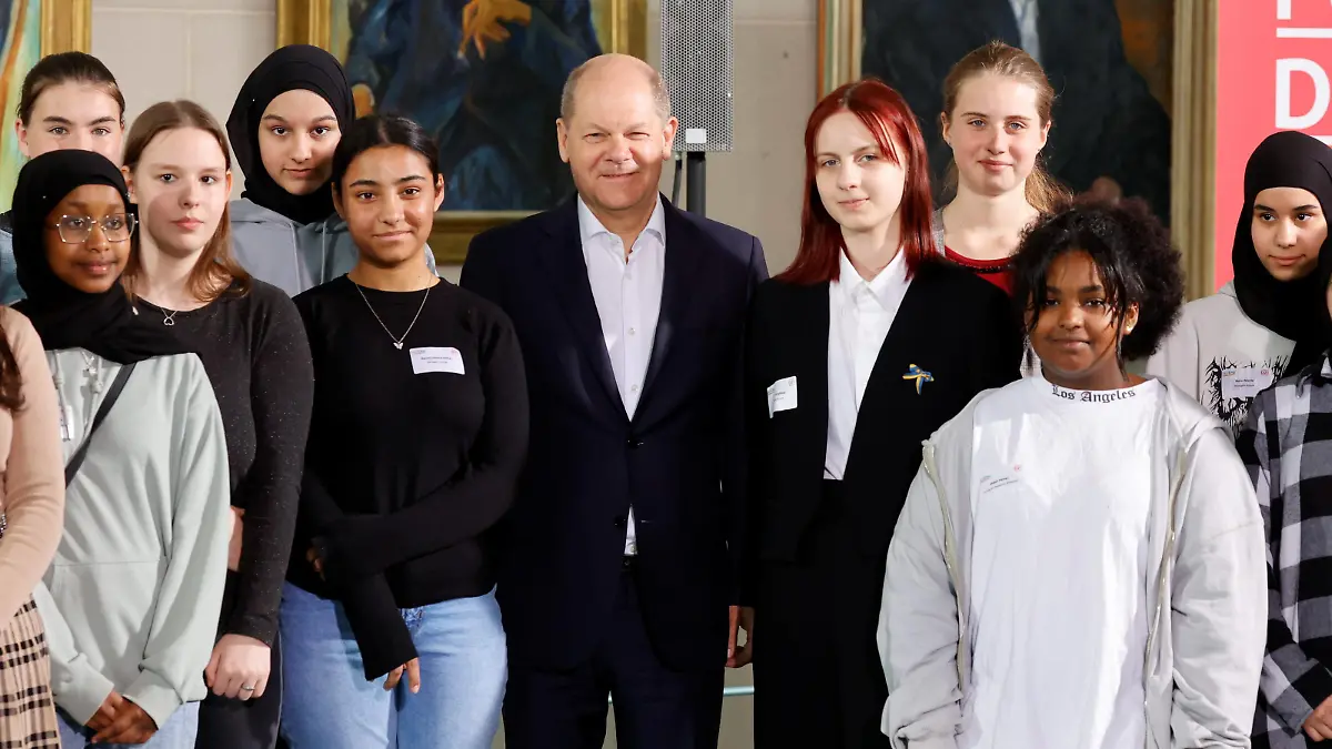 Olaf Scholz, Bundeskanzler, Deutschland, Berlin, Bundeskanzleramt, Auftaktveranstaltung zum Girls Day 2023 *** Olaf Scholz, Federal Chancellor, Germany, Berlin, Federal Chancellery, launch event for Girls Day 2023