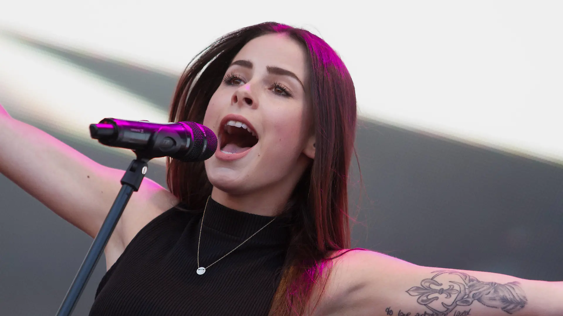  Open-Air, 104.6 RTL Stars For Free 2015, 29.08.2015 Sängerin Lena Meyer-Landrut Berlin Parkbühne Wuhlheide *** Open Air, 104 6 RTL Stars For Free 2015, 29 08 2015 Singer Lena Meyer Landrut Berlin Parkbühne Wuhlheide Copyright: xmix1x-xMatthiasxBaranx