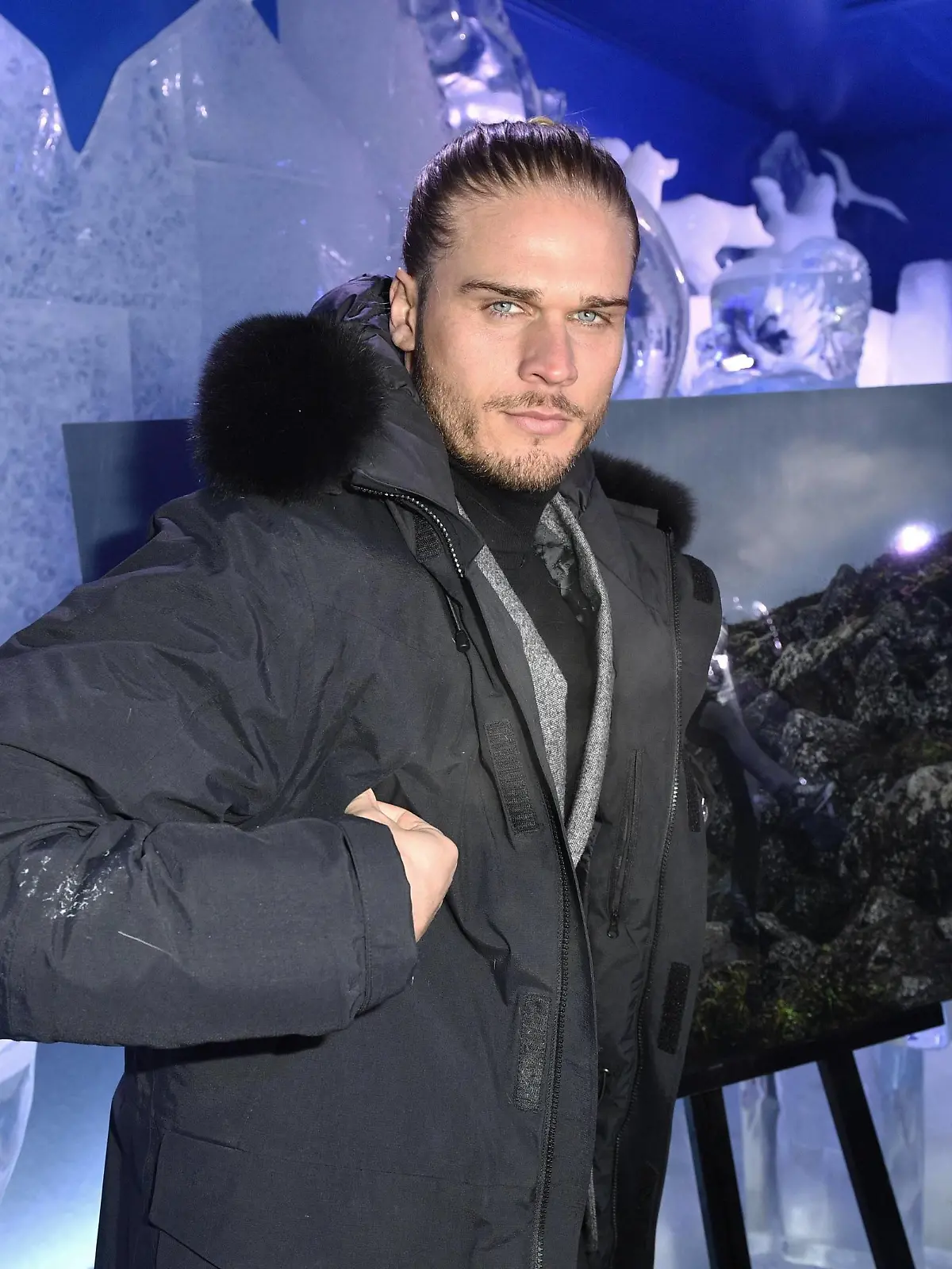 Rurik Gislason bei der Präsentation vom Lambertz Kalender 2019 in der Eisbar Angiyok. Berlin, 22.11.2018 *** Rurik Gislason at the presentation of the Lambertz Calendar 2019 at the Eisbar Angiyok Berlin 22 11 2018 Foto:xF.xKernx/xFuturexImage  
