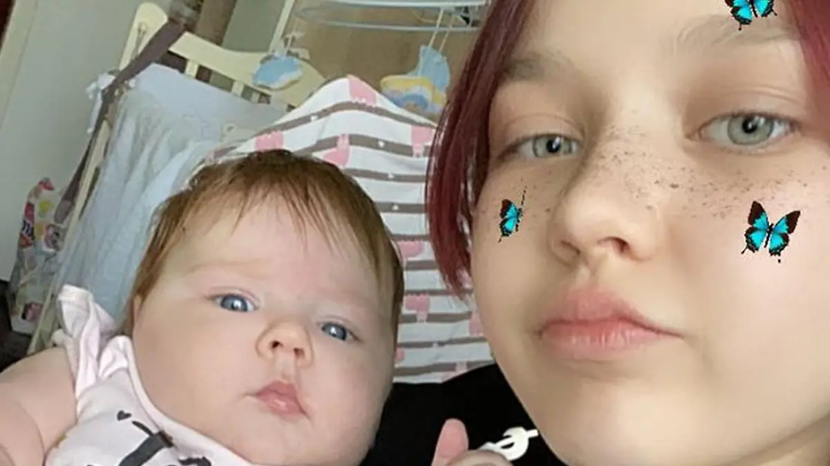 Wegen Schwangerschaft nicht mehr zur Schule? Daria hat den Baby-Blues.