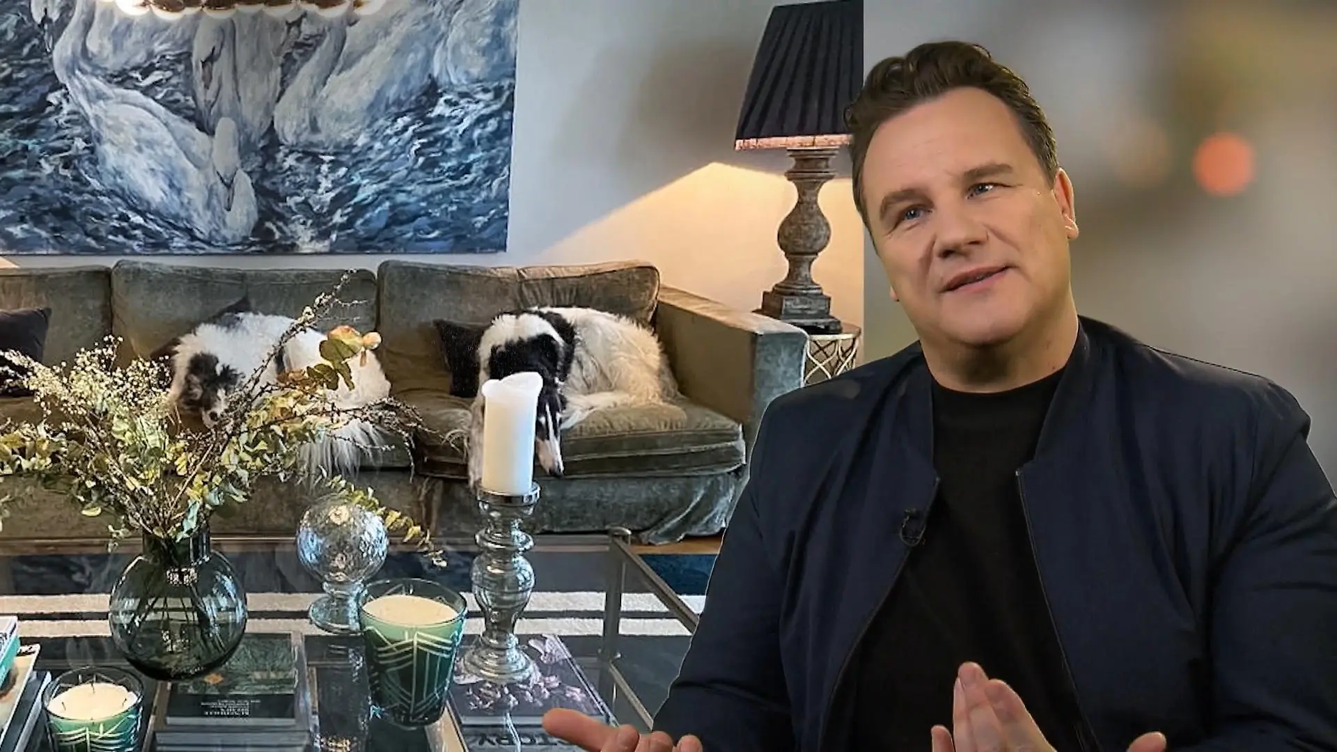 Guido Maria Kretschmer zeigt sein Zuhause So edel und gemütlich wohnt der Star-Designer