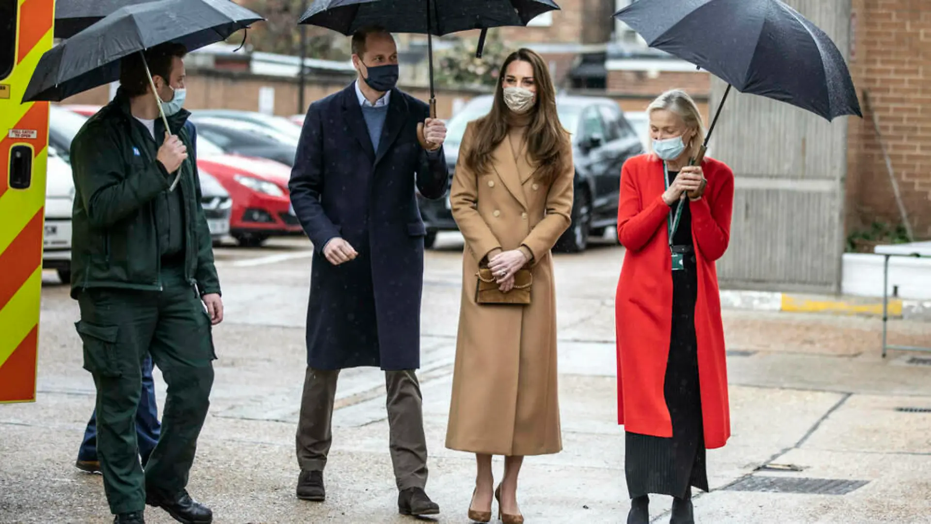 Prinz William und Herzogin Kate besuchen Rettungswache in London