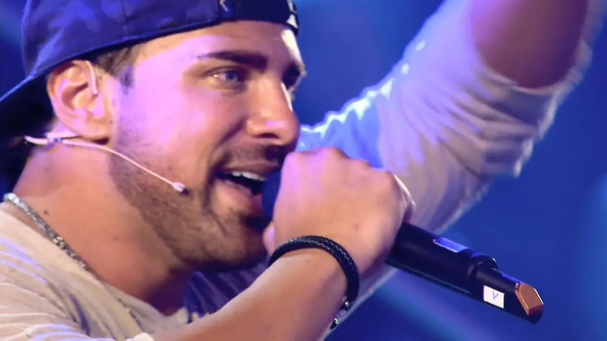 Katrin: "Ich kann nur sagen: Wow! Wow! Wow!" "Take Me Out": Katrin schnappt sich Markus