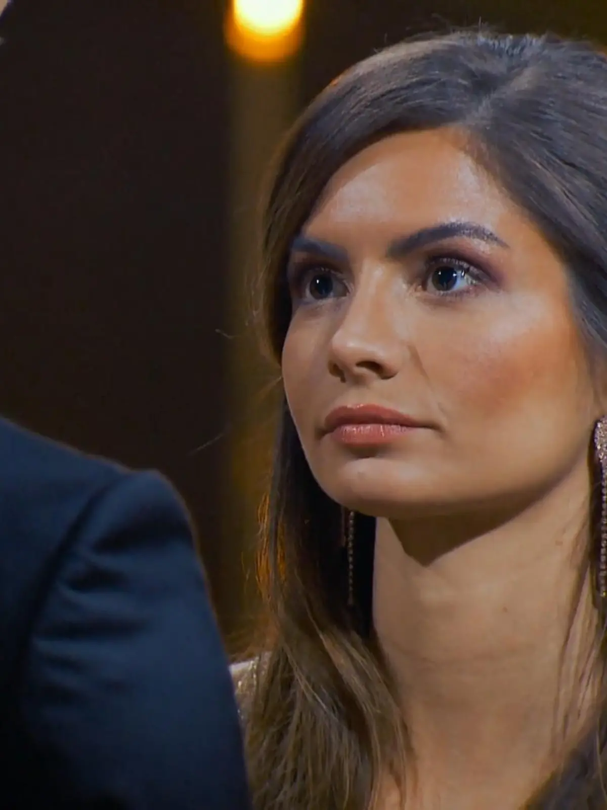 Michèle de Roos bekommt im Finale keine Rose von Niko Griesert