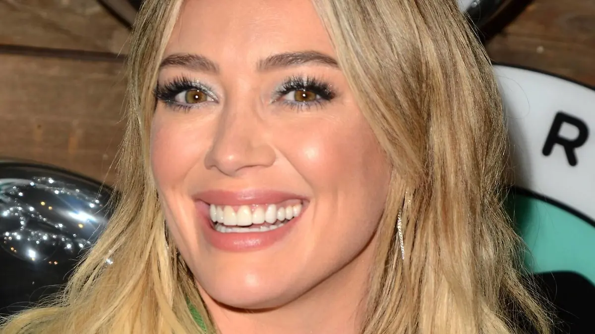 Hilary Duff at arrivals for Love Leo Rescue 2nd Annual Cocktails for A Cause, Rolling Greens, Los Angeles, CA November 6, 2019. Photo By: Priscilla Grant/Everett Collection For usage credit please use Priscilla Grant/Everett Collection ACHTUNG AUFNAHMEDATUM GESCHÄTZT PUBLICATIONxINxGERxSUIxAUTxONLY Copyright: xPriscillaxGrant/EverettxCollectionx 1906N05 B5001