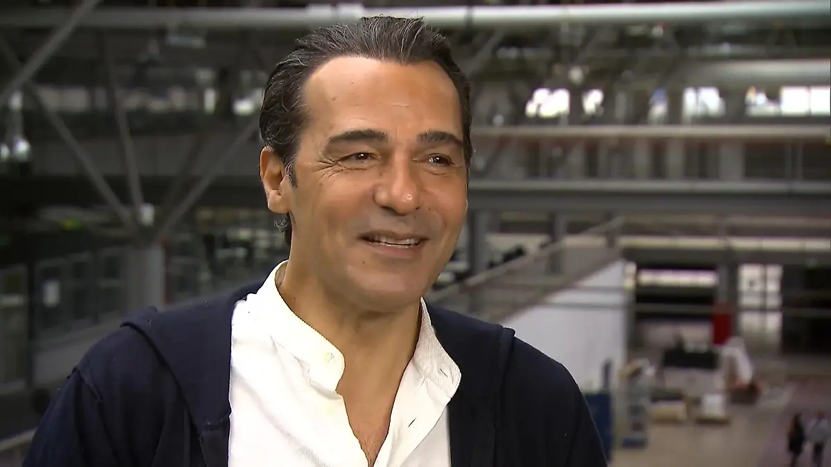 Erol Sander wird von seinem Sohn ausgelacht Das ist der Grund