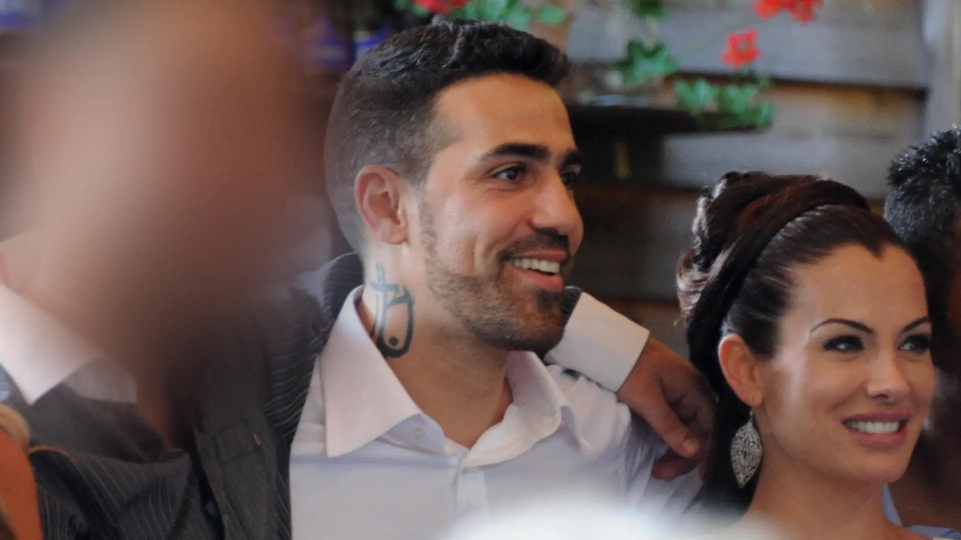 Veysel K. - Bezug zum Abou-Chaker-Clan - hier mit Rapper Bushido bei Hochzeit