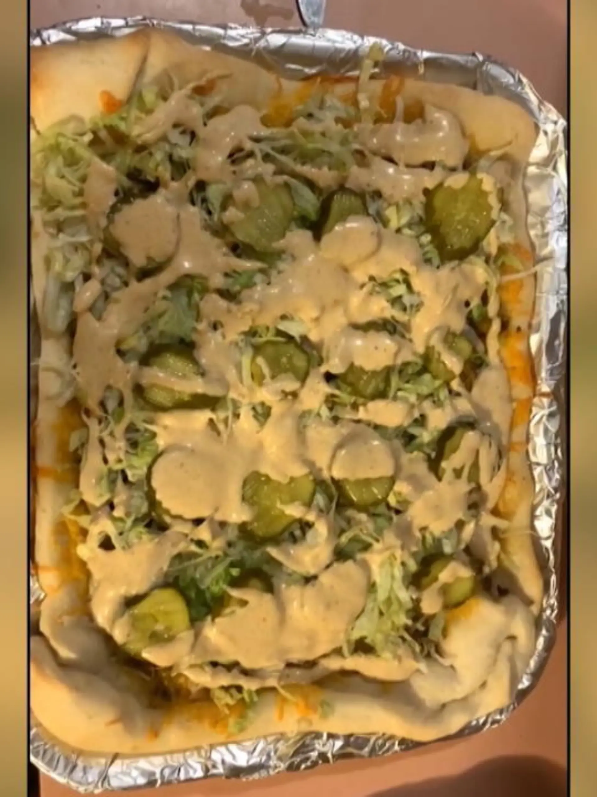 Bild zu: "So gelingt die Big Mac Pizza"