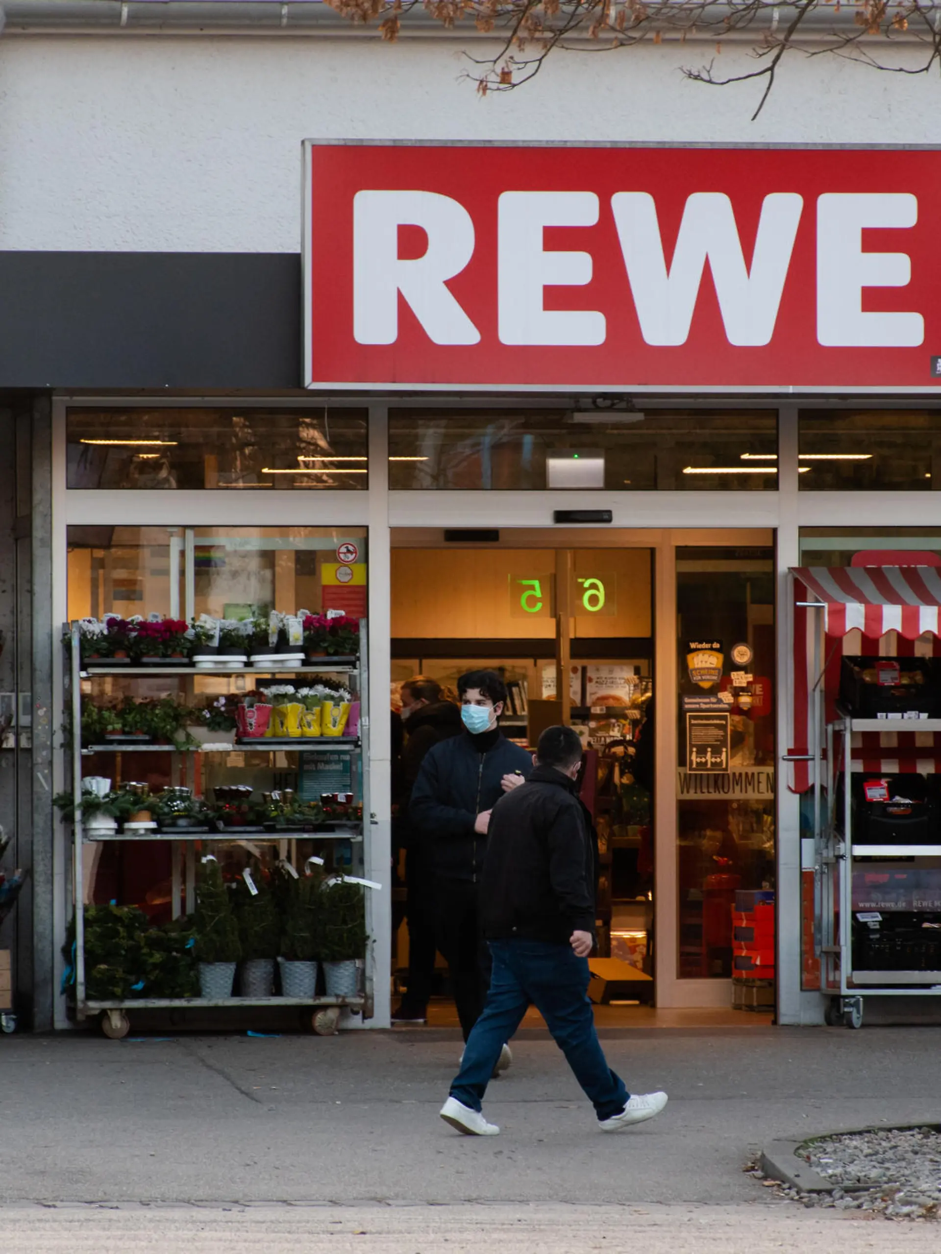 Rewe Markt von außen