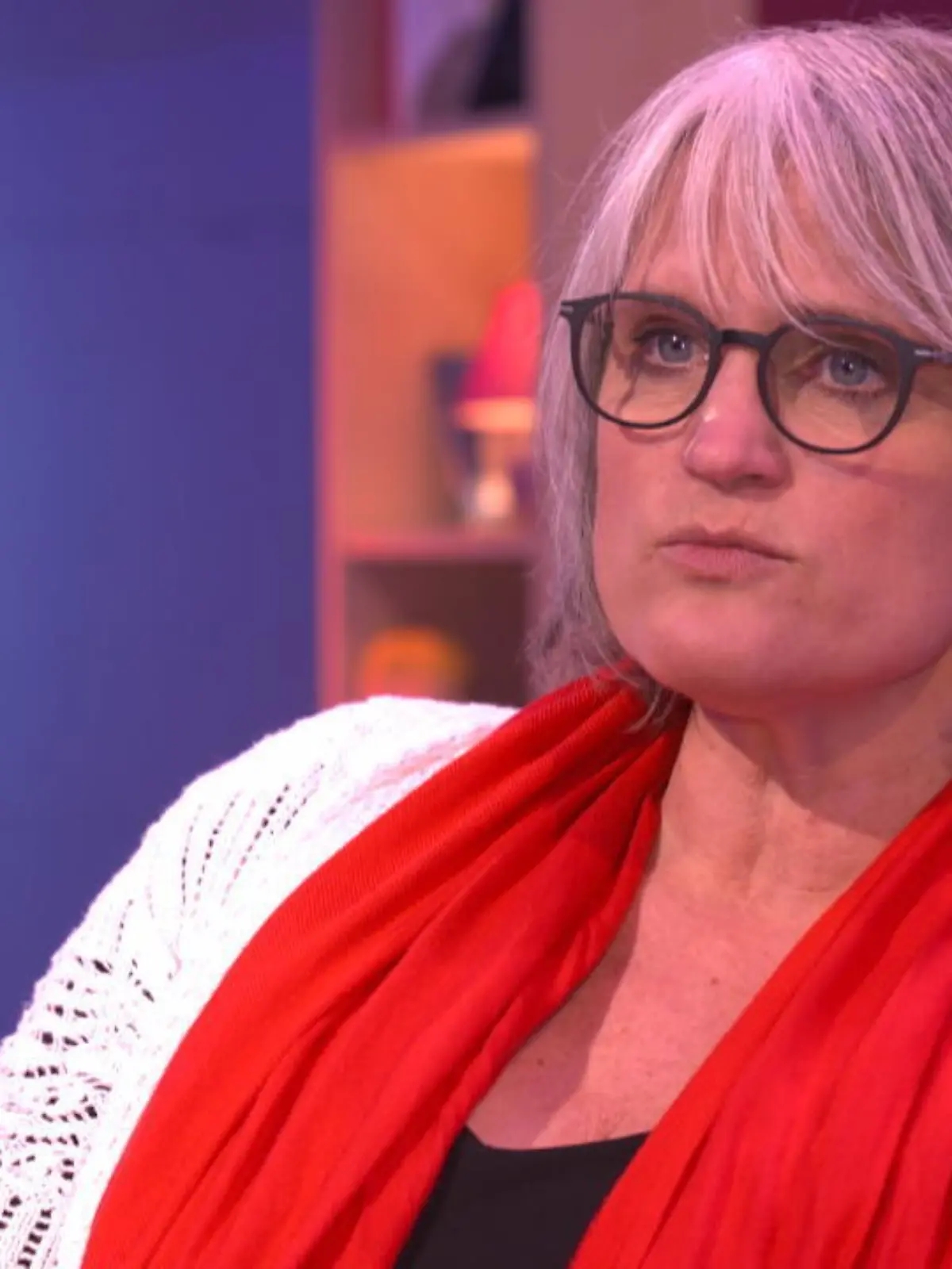 Was die Zuschauer an diesem TV-Abend zu sehen bekamen, war schockierend: Im RTL-Experiment "Angriff auf unsere Kinder und was WIR dagegen machen können" wurde deutlich, wie leicht Kinder im Internet Opfer von Cybergrooming werden. Psychologin Julia von Weiler vom Verein "Innocence in Danger" glaubt, dass das Thema viel zu lange stiefmütterlich behandelt wurde. "Wir haben alle versagt", klagt die Expertin an.