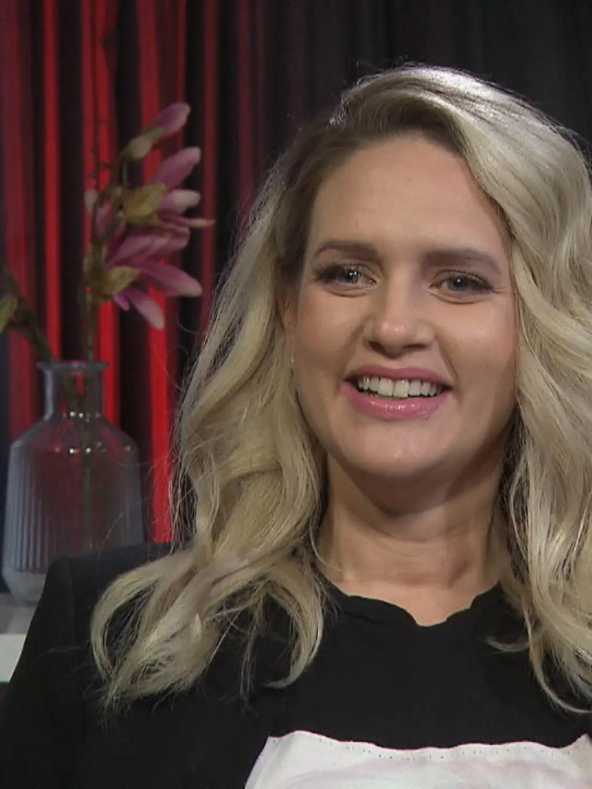 Bild zu: "So hat Sarah Knappik ihre Schwangerschaft bemerkt"