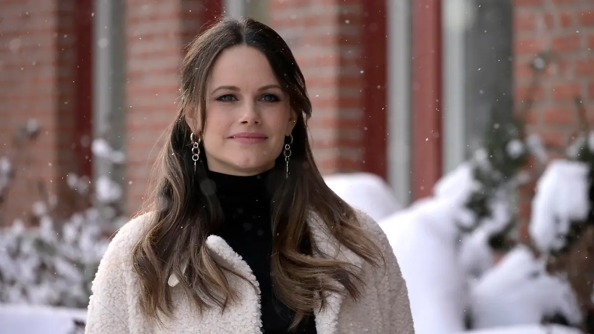  Princess Sofia arriving at Sophiahemmet Hospital s digital graduation ceremony in Stockholm, Sweden, February 05, 2021. STOCKHOLM Sweden x10010x *** Princess Sofia arriving at Sophiahemmet Hospital s digital graduation ceremony in Stockholm, Sweden, February 05, 2021 STOCKHOLM Sweden x10010x, PUBLICATIONxINxGERxSUIxAUTxONLY Copyright: xJanerikxHenriksson/TTx PRINCESS SOFIA