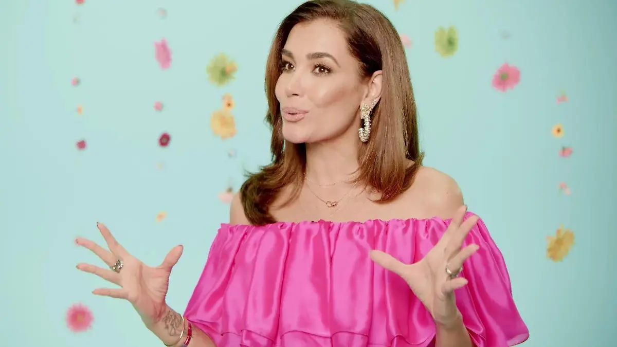 "Alles neu" - Jana Ina Zarrella verrät "Love Island"-Details Ab 08. März geht's los
