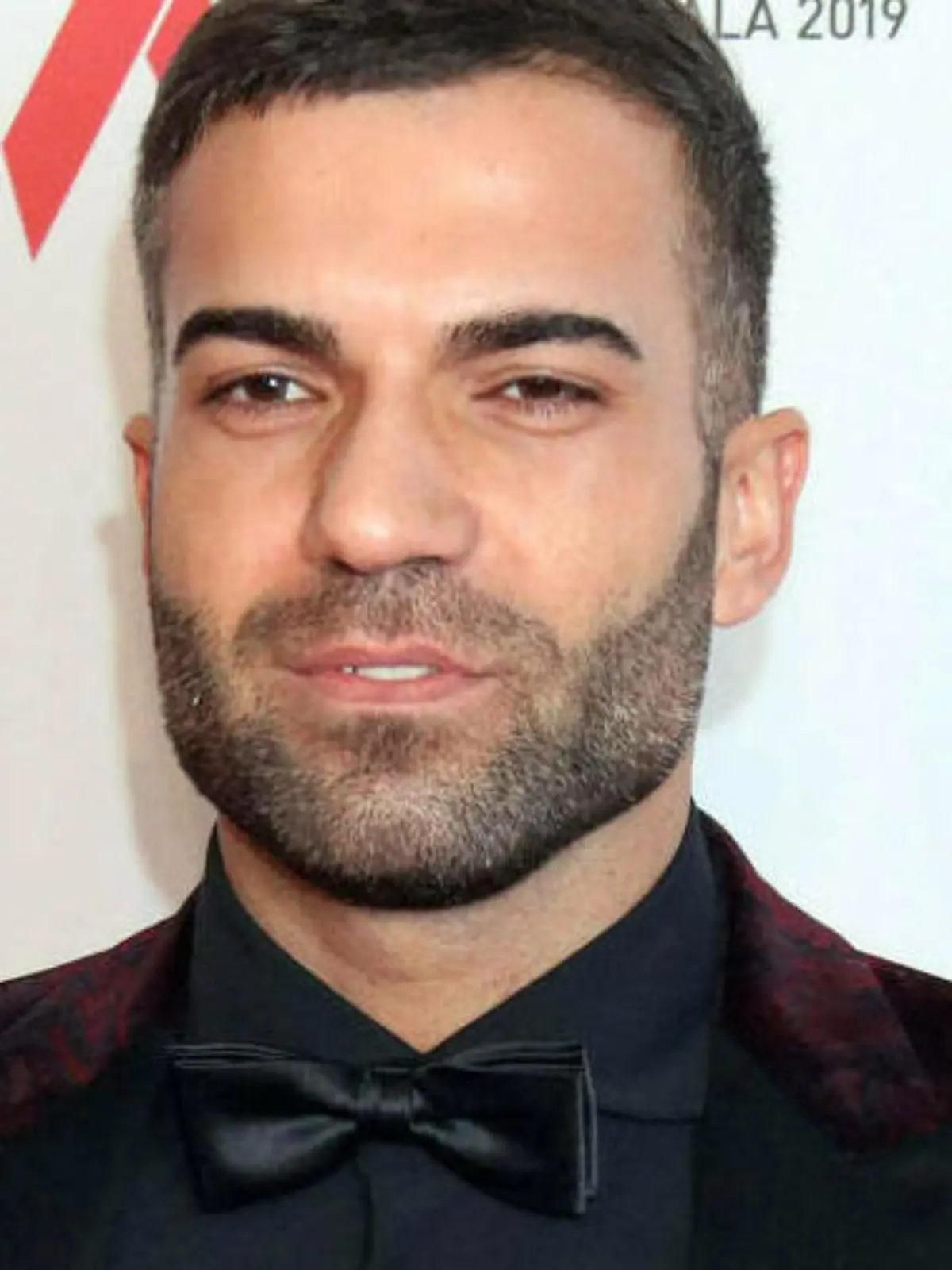 Bild zu: "Ex-Bachelorette-Star Rafi Rachek ist jetzt ein Silberfuchs"