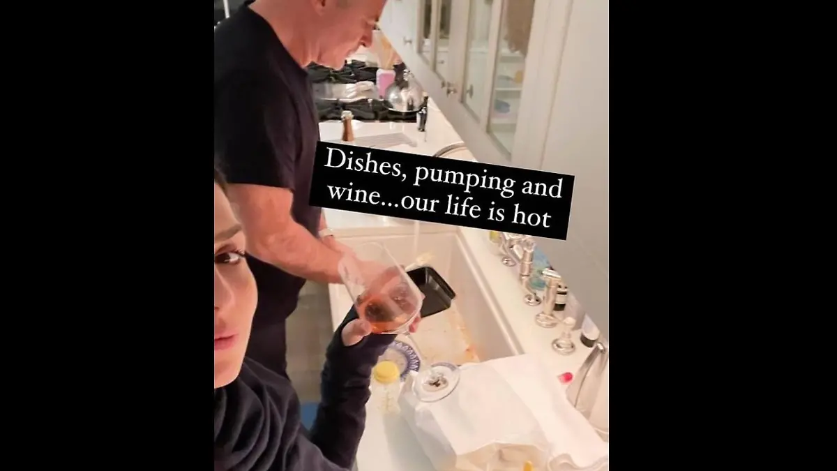 Hilaria Baldwin: Abpumpen und Wein. Keine kluge Wahl in der Stillzeit.