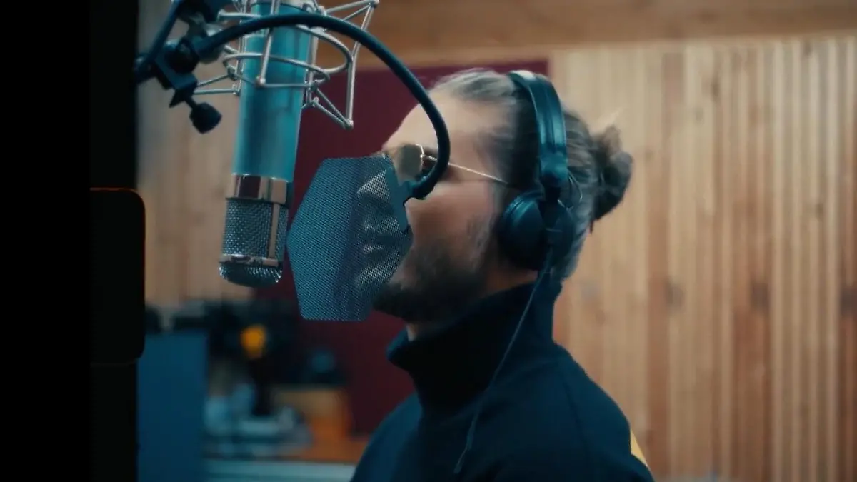 Neuer Song! So toll klingt "Let's Dance"-Star Rúrik Gíslason Fußballer, Model, Tänzer, Musiker, Sänger