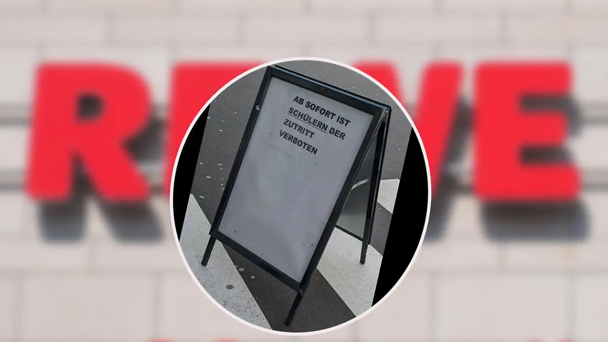 Das Schild vor dem Markt in Lich (Hessen) sorgte für einiger Aufregung in den Sozialen Medien.