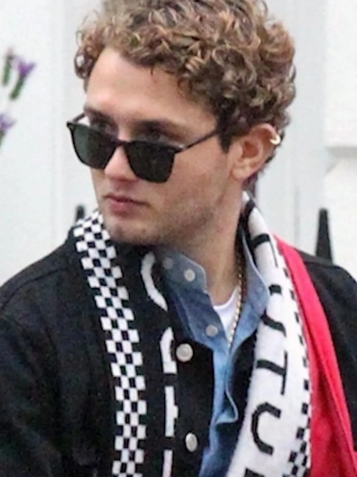 Bild zu: "Rafferty Law sieht aus wie sein Papa Jude"