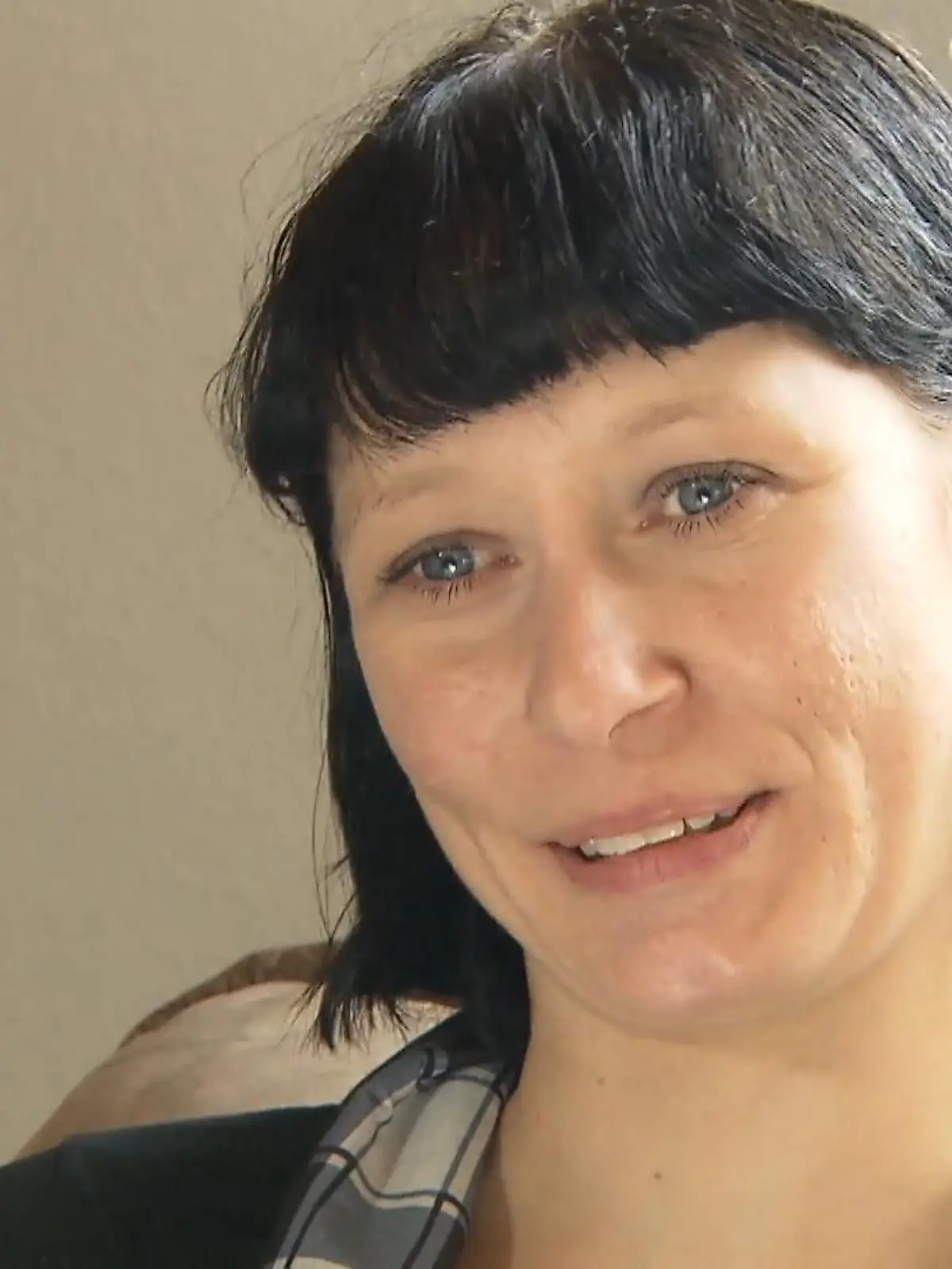 Bild zu: "Junge Mutter von Fake-Shop abgezockt"