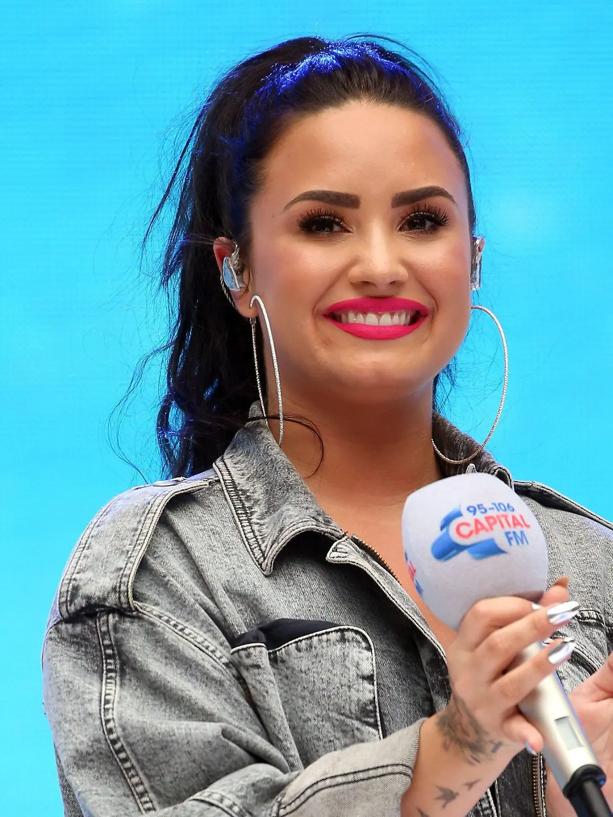 ARCHIV - 09.06.2018, Großbritannien, London: US-Sängerin Demi Lovato. Sie hat die Auflösung ihrer Verlobung öffentlich aufs Korn genommen. (zu dpa "Demi Lovato kann nun über die Auflösung von Verlobung lachen") Foto: Isabel Infantes/PA Wire/dpa +++ dpa-Bildfunk +++