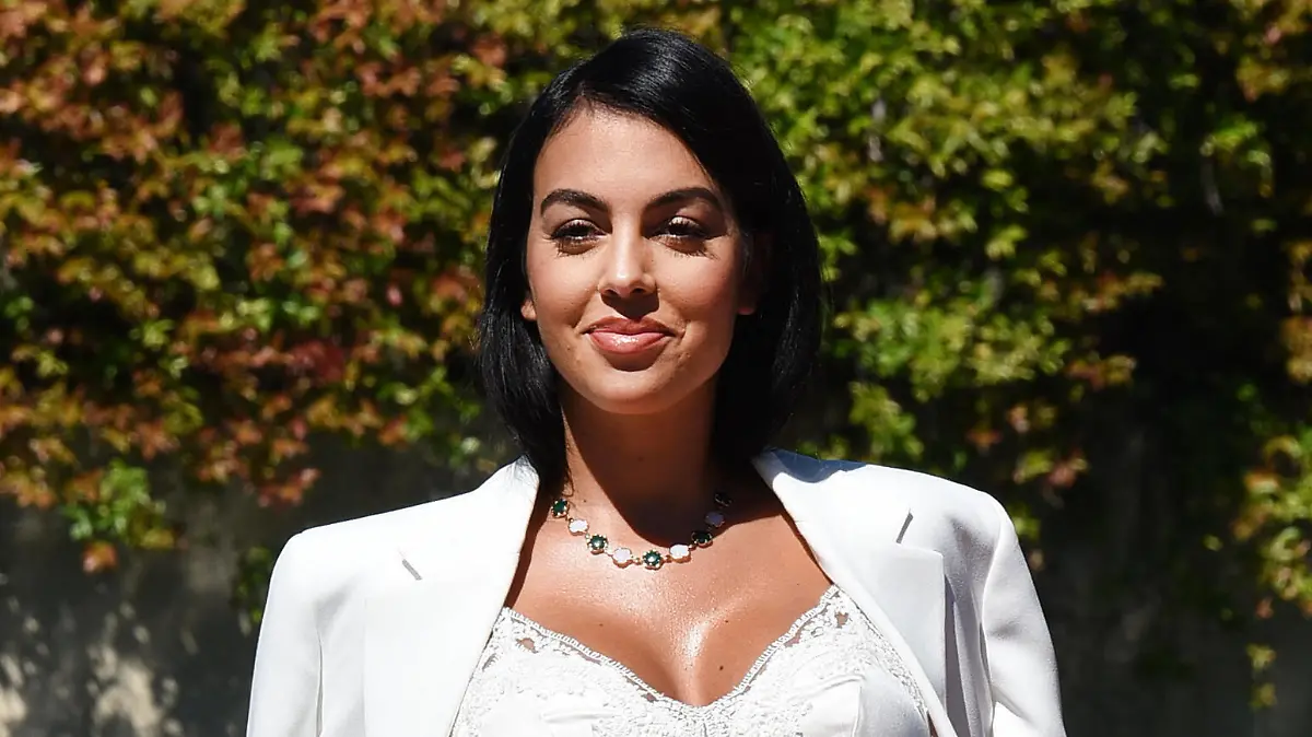 77th Venice Film Festival: Day 2 - Celebrity Sightings Featuring: Georgina Rodriguez Where: Venice, Italy When: 03 Sep 2020 Credit: KIKA Press/Cover Images **NOT AVAILABLE FOR PUBLICATION IN ITALY** PUBLICATIONxNOTxINxUKxFRA Copyright: xFrancescaxViecelix 40826874 