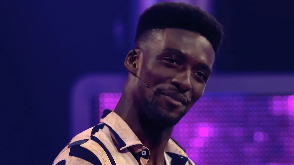 Tänzer Michael flasht mit irrer Hip-Hop -Performance Er bringt das "Take Me Out"-Studio zum Beben