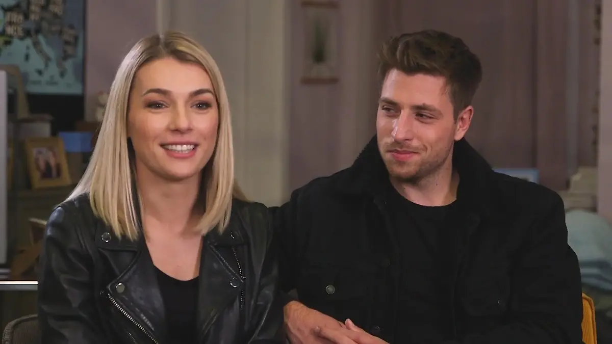 Wie haben Dominik und Karo ihre Liebe geheim gehalten? Echte Liebe bei AWZ