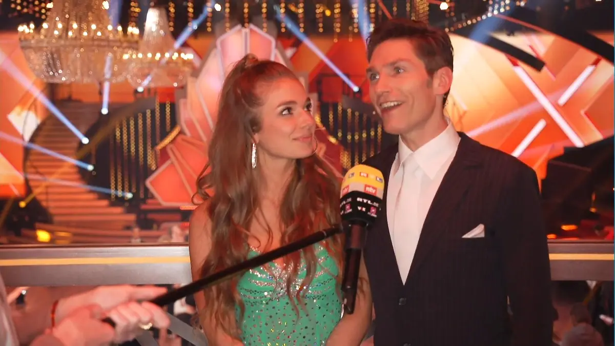 Darum hat Christian Polanc Moderatorin Lola Weippert gewählt Beim "Let's Dance"-Profi nachgefragt