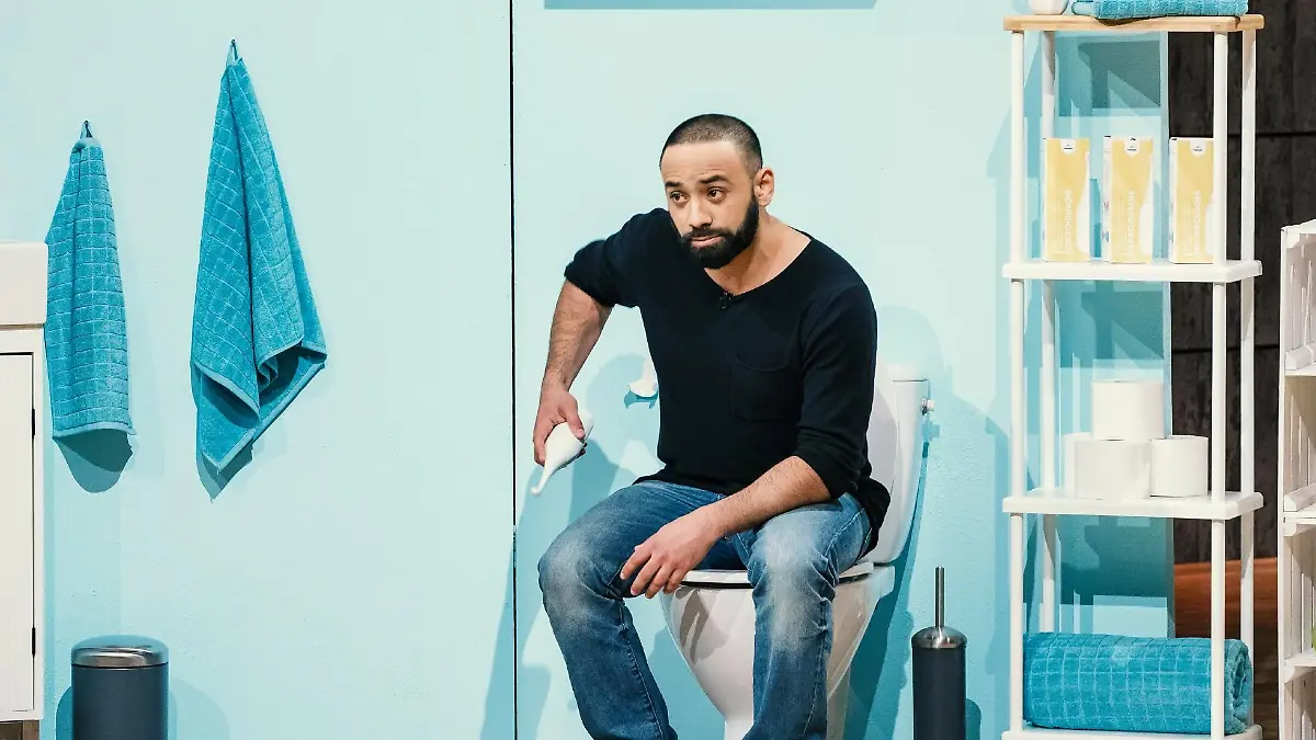 Oliver Elsoud (Foto) und Frank Schmischke aus Berlin präsentieren die Po-Dusche "HappyPo". Sie erhoffen sich ein Investment von 120.000 Euro für 25 Prozent ihres Unternehmens.