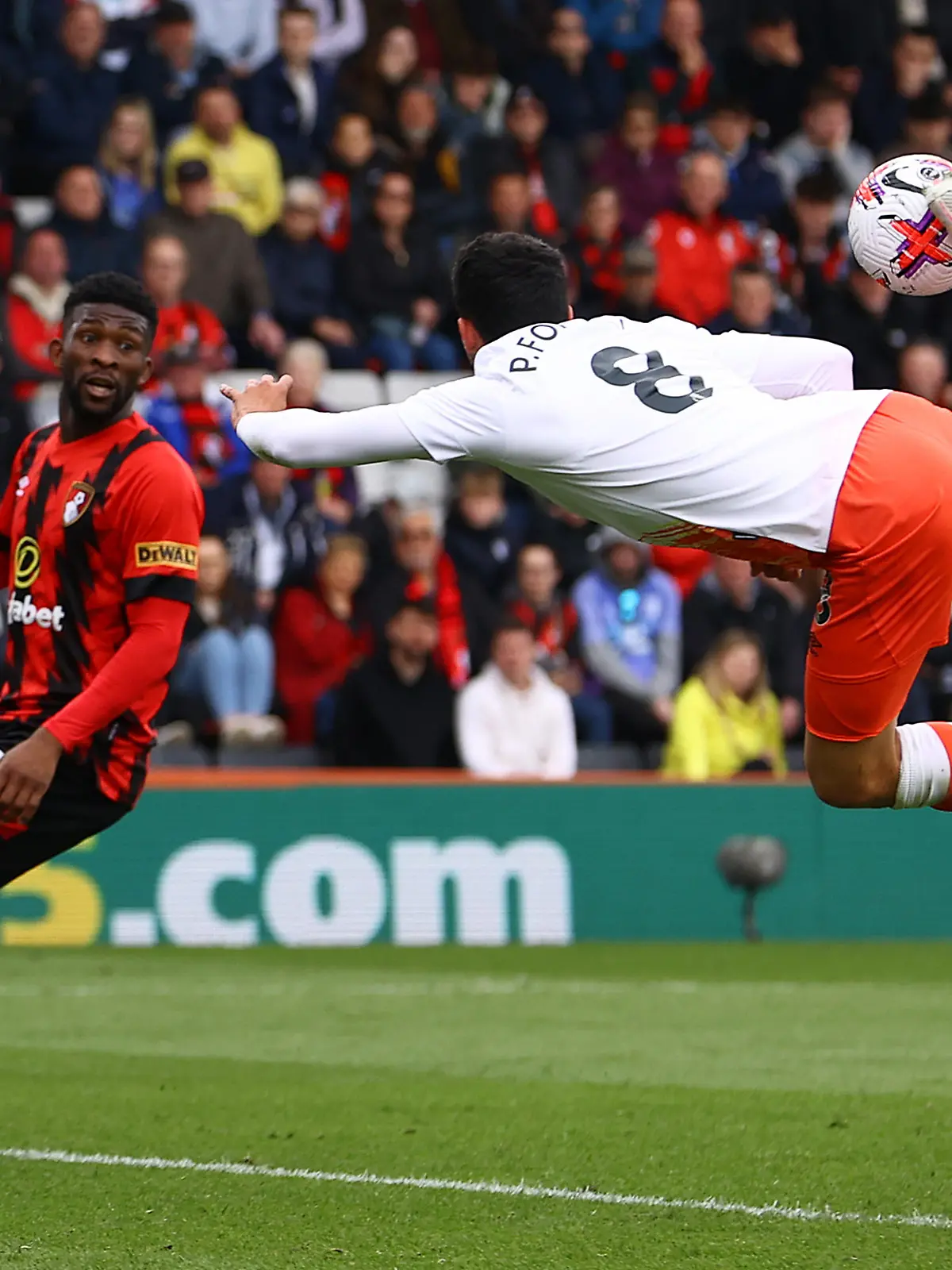 BOURNEMOUTH, ENGLAND - APRIL 23: Pablo Fornals of West Ham United scores the team's fourth goal during the Premier League match between AFC Bournemouth and West Ham United at Vitality Stadium on April 23, 2023 in Bournemouth, England. (Photo by Michael Steele/Getty Images)