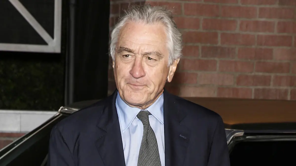Hollywoodstar Robert De Niro eröffnet Luxushotel in Hamburg