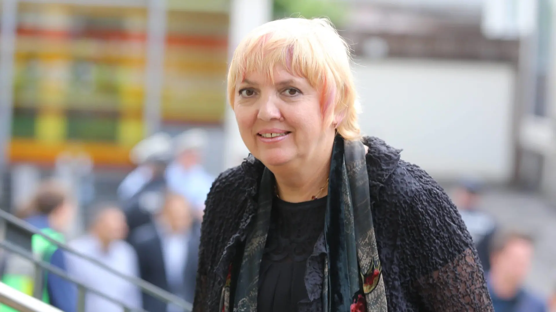 Claudia Roth (Vizepräsidentin des Deutschen Bundestages, Bündnis 90/Die Grünen, Politikerin) 25. Jahrestag zum Brandanschlag von Solingen vom 29. Mai 1993, Politik, 29.05.18 Solingen NRW Deutschland Fronhof *** Claudia Roth Vice-President of the German Bundestag Alliance 90 The Green Politician 25 Anniversary of the arson attack on Solingen, 29 May 1993 Politics 29 05 18 Solingen NRW Germany Fronhof Copyright: xcdnx