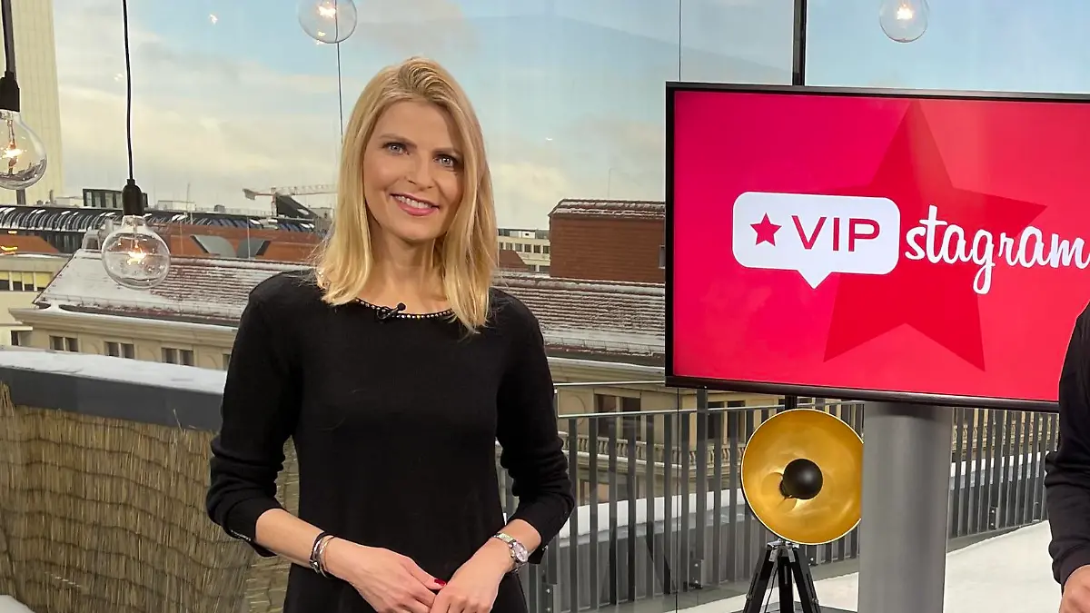Tanja Bülter und Kena Amoa moderieren jede Woche die "Posts der Woche" fürs VIPstagram