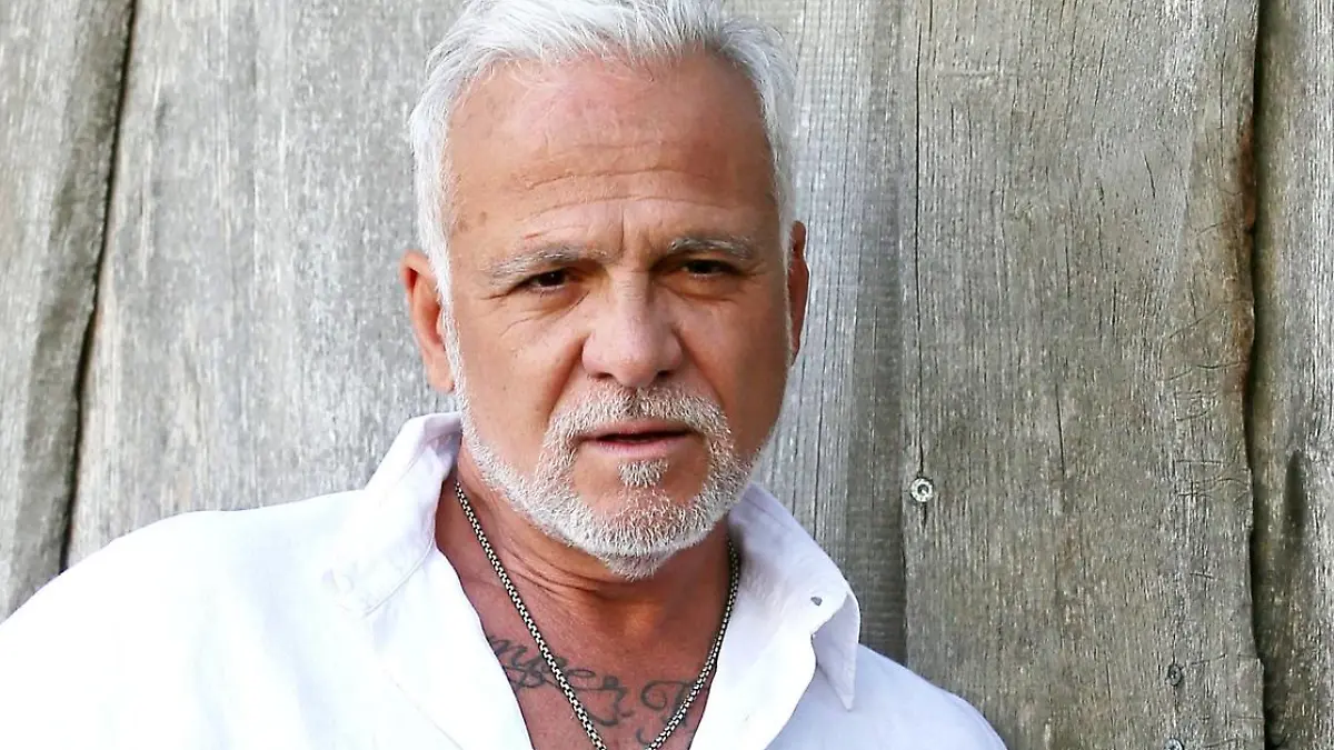 ARD - Immer wieder Sonntags. Sänger Nino de Angelo während der ARD - Unterhaltungsshow Immer wieder Sonntags am 06.08.2017 im Europapark Rust.

ARD Always again Sundays Singer Nino de Angelo during the ARD Entertainment show Always again Sundays at 06 08 2017 in Europa Park Rust  