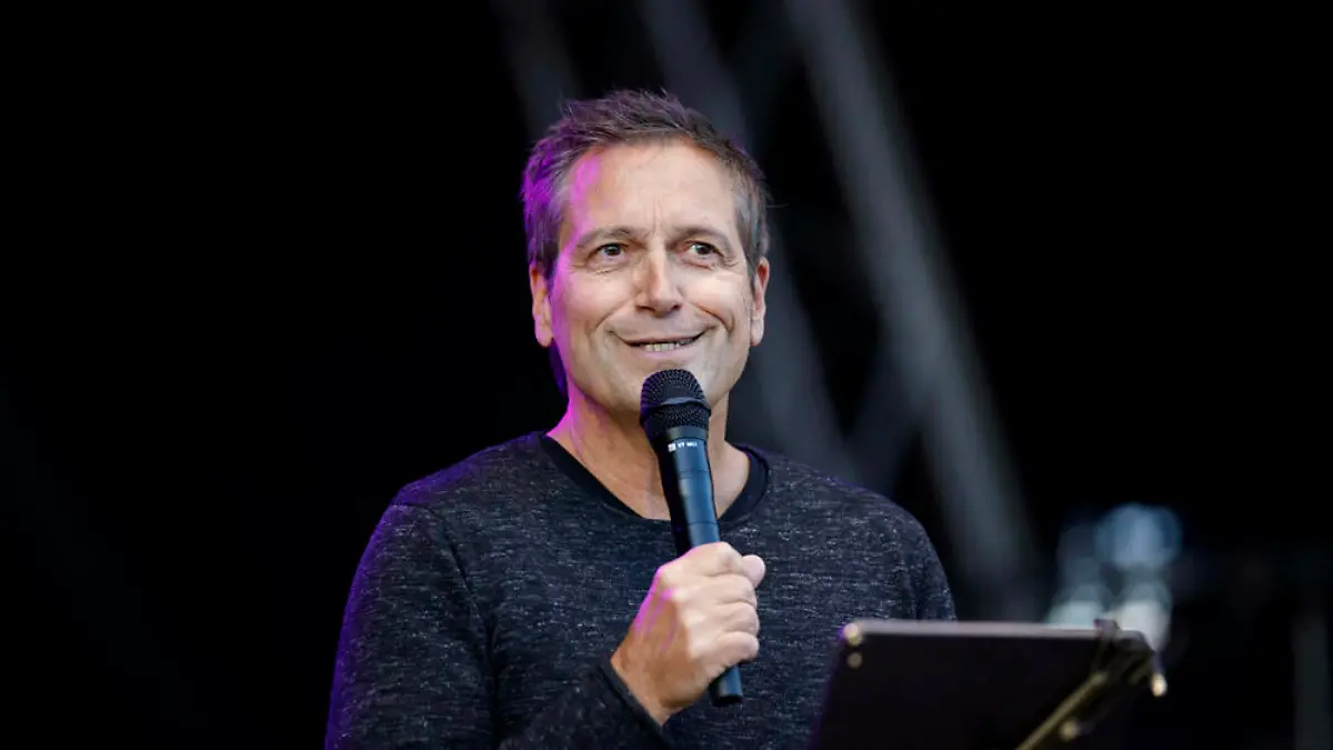 Die Geschichte des Humors: Dieter Nuhr bekommt eine neue Show