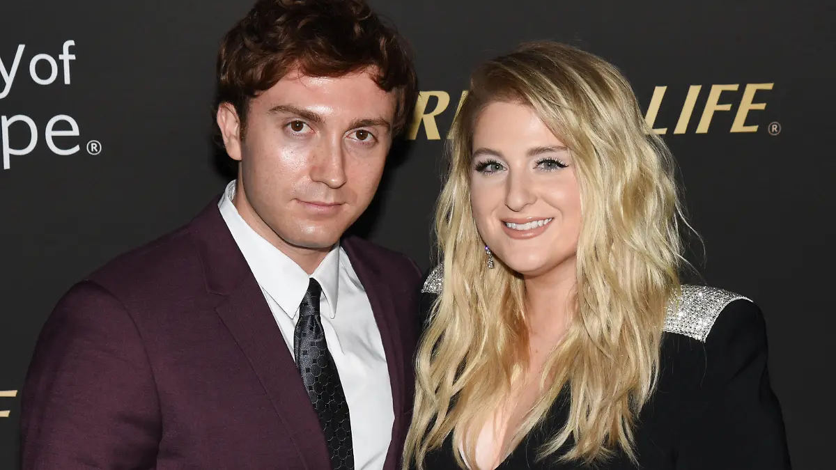 10 October 2019 - Santa Monica, California - Daryl Sabara, Meghan Trainor. 2019 City of Hope Spirit of Life Gala held at Barker Hangar. Photo PUBLICATIONxINxGERxSUIxAUTxONLY Copyright: xAdMediax/xMediapunchx