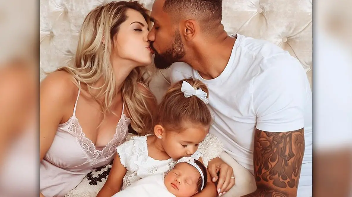 Sarah, Dominic, Mia-Rose und Kyla Harrison.
