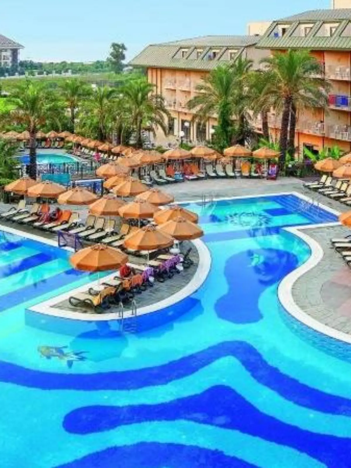 Alltours setzt im kommenden Sommer auf die Türkei - hier ist das "Allsun"-Hotel in Side zu sehen. Foto: Alltours